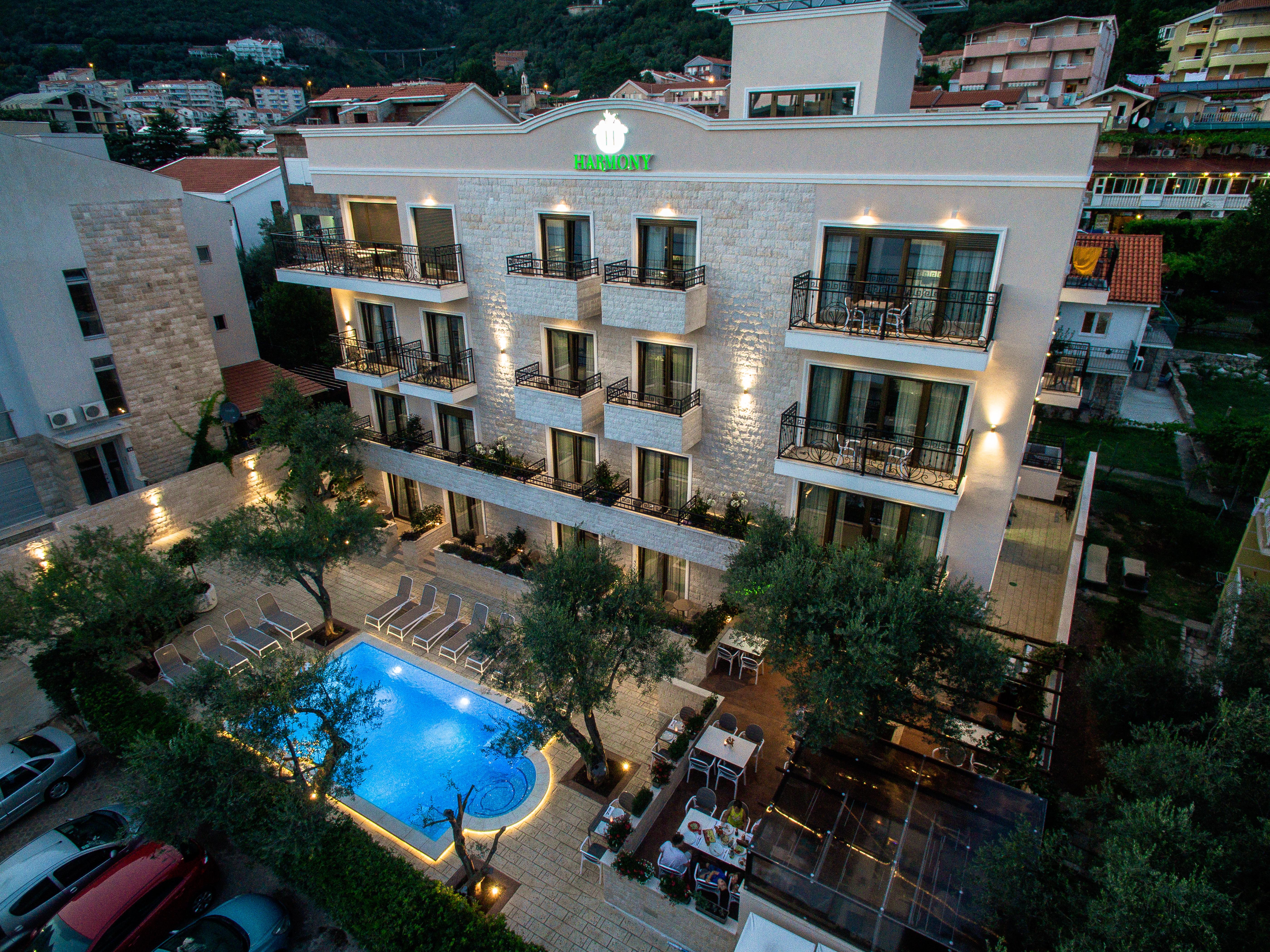 Hotel Harmony By Aycon Petrovac Eksteriør bilde